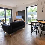 Porta - Private Pool And Jacuzzi Balatonalmadi