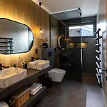 Porta - Private Pool And Jacuzzi * Balatonalmadi
