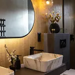 Porta - Private Pool And Jacuzzi ヴィラ Balatonalmádi