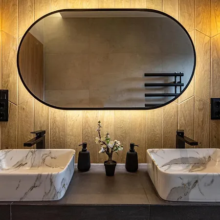 Porte - Private Pool And Jacuzzi Βίλα