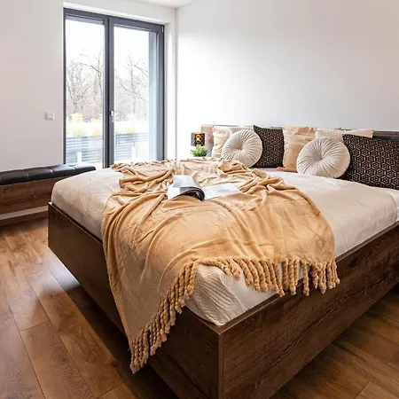 Porte - Private Pool And Jacuzzi *