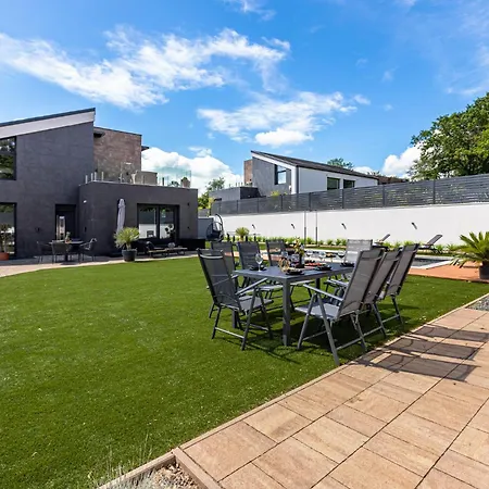 Porte - Private Pool And Jacuzzi Βίλα Balatonalmádi