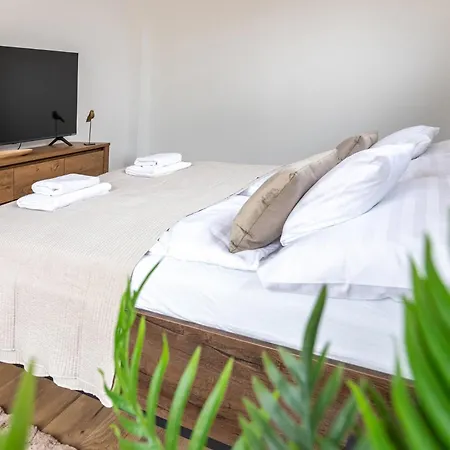 Willa Porta - Private Pool And Jacuzzi *