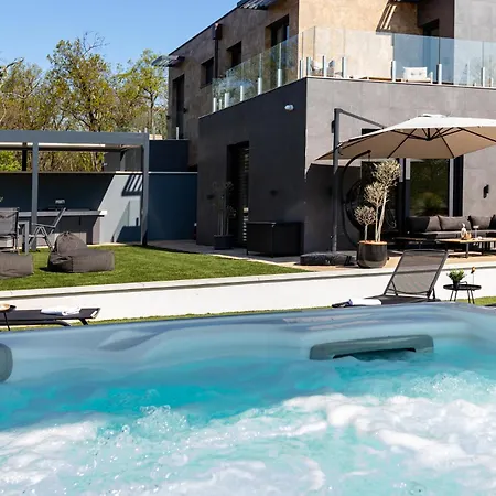 Porta - Private Pool And Jacuzzi I Willa Balatonalmádi