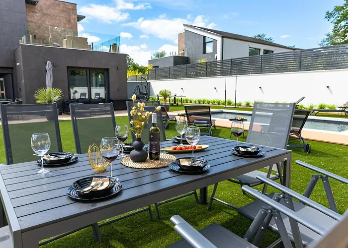 Porte - Private Pool&jacuzzi Villa *