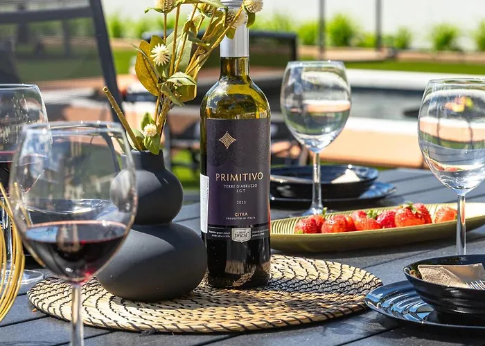 Porta - Private Pool And Jacuzzi Balatonalmádi