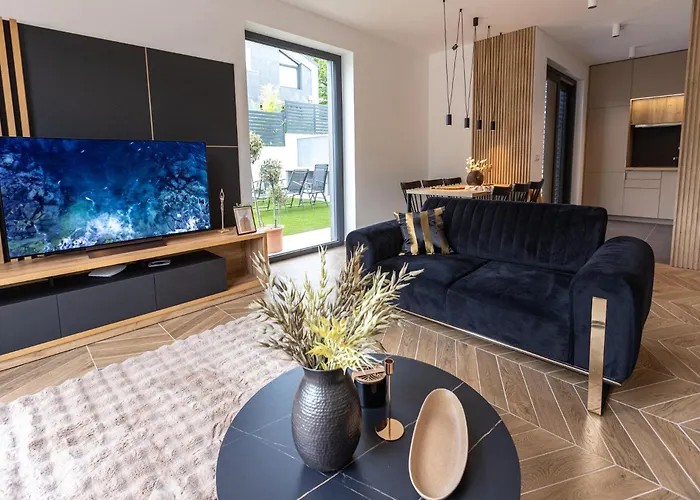 Porta - Private Pool And Jacuzzi * Balatonalmadi