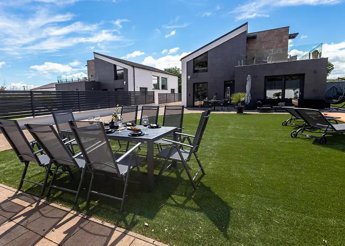 Villa Porta - Private Pool And Jacuzzi Balatonalmadi